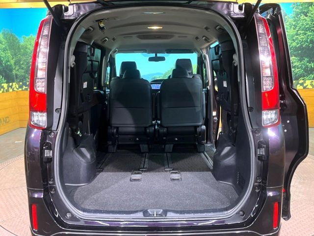 TOYOTA ESQUIRE 2015 Image 31