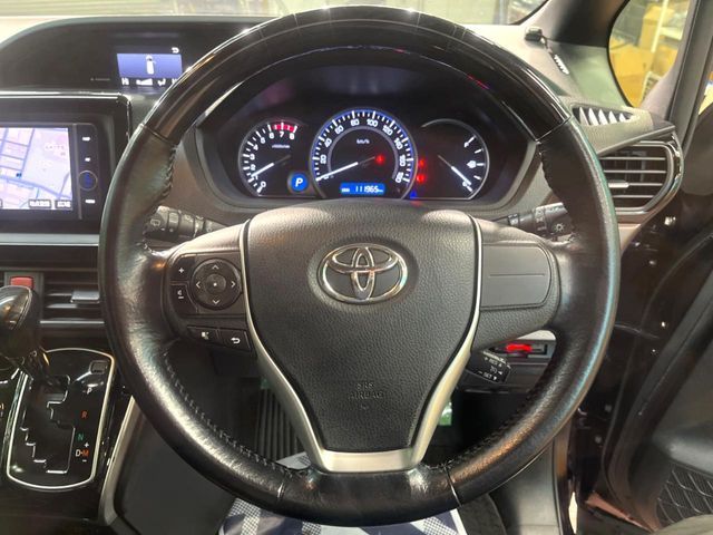 TOYOTA ESQUIRE 2015 Image 31