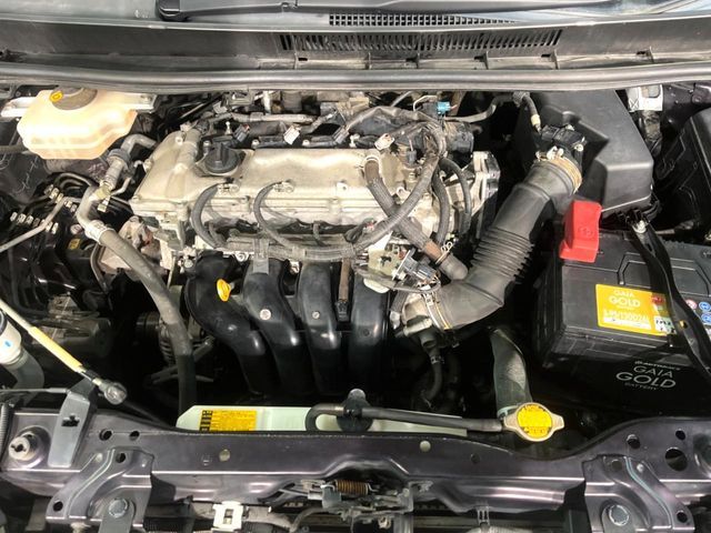 TOYOTA ESQUIRE 2015 Image 31