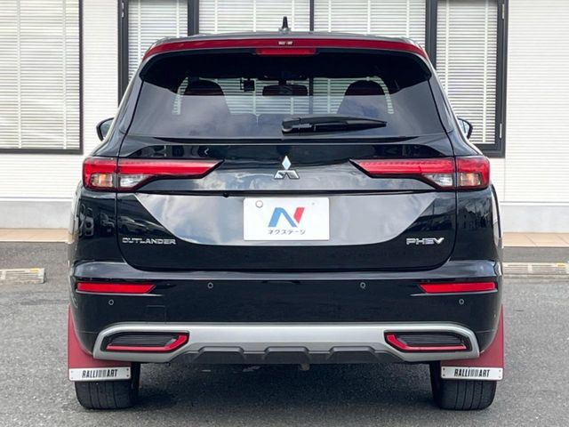 MITSUBISHI OUTLANDER PHEV 2023 Image 31