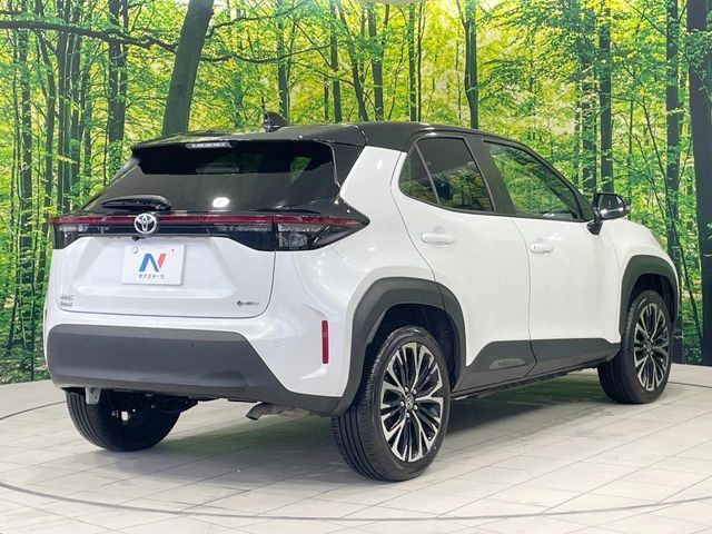 TOYOTA YARIS CROSS HYBRID 2025 Image 31