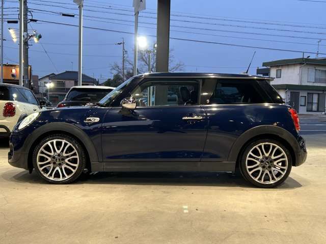 BMW MINI COOPER SD 2017 Image 31