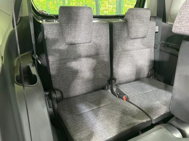 TOYOTA SIENTA HYBRID 2025 Image 31