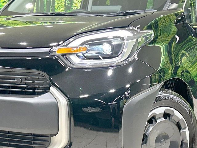 TOYOTA SIENTA HYBRID 2025 Image 31