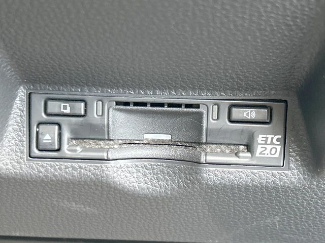 TOYOTA YARIS CROSS HYBRID 2025 Image 31