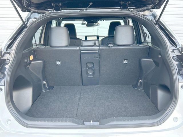 TOYOTA YARIS CROSS HYBRID 2025 Image 31