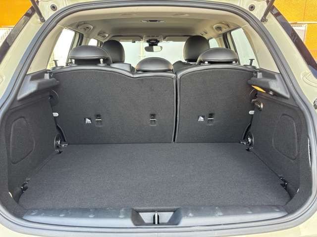 BMW MINI COOPER 5DOOR 2019 Image 31