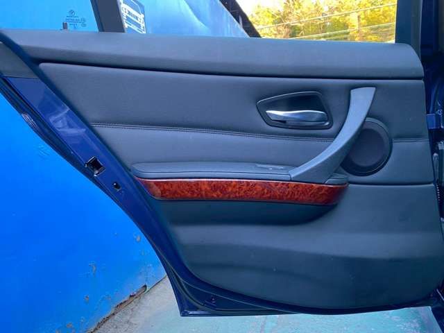 ALPINA B3 S TOURING 2010 Image 31