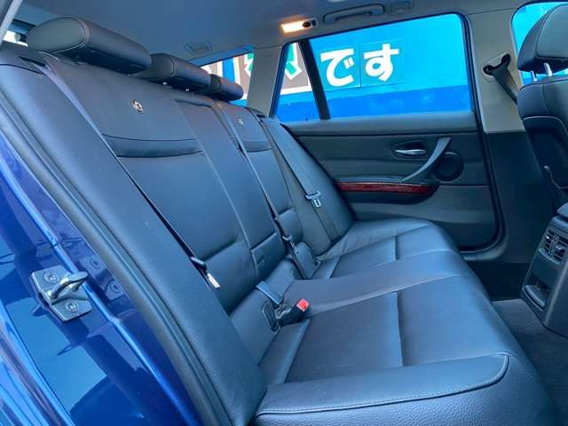 ALPINA B3 S TOURING 2010 Image 31