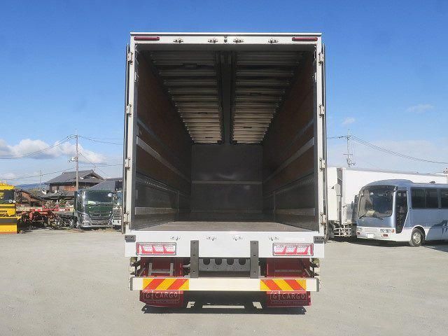 ISUZU GIGA 2020 Image 31