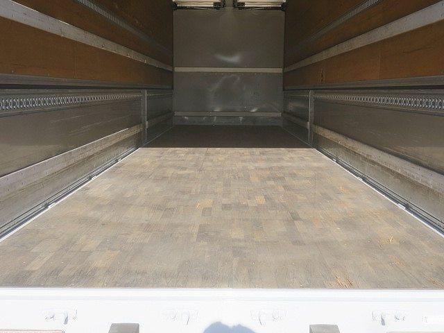 ISUZU GIGA 2020 Image 31