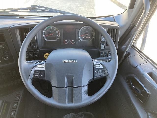 ISUZU GIGA 2020 Image 31