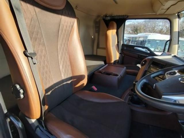 HINO PROFIA 2020 Image 31