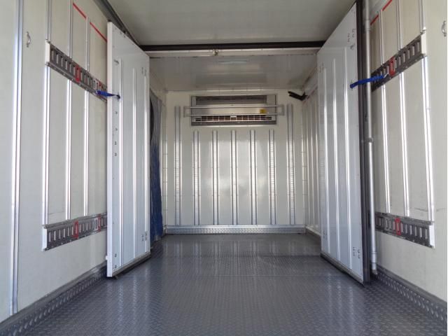 ISUZU ELF 2020 Image 31