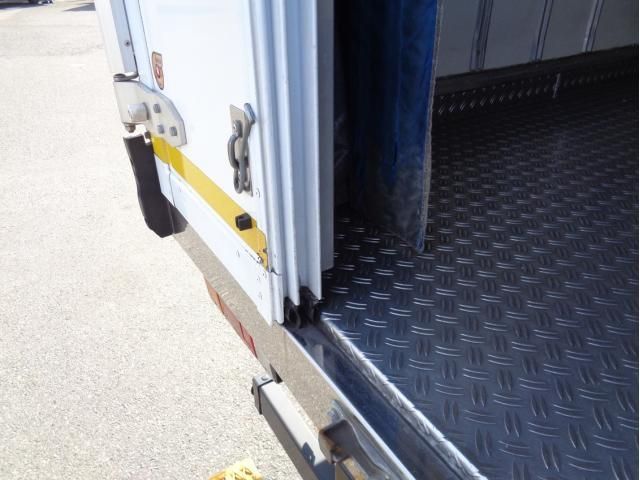 ISUZU ELF 2020 Image 31