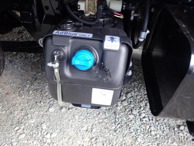 MITSUBISHI CANTER 2025 Image 31