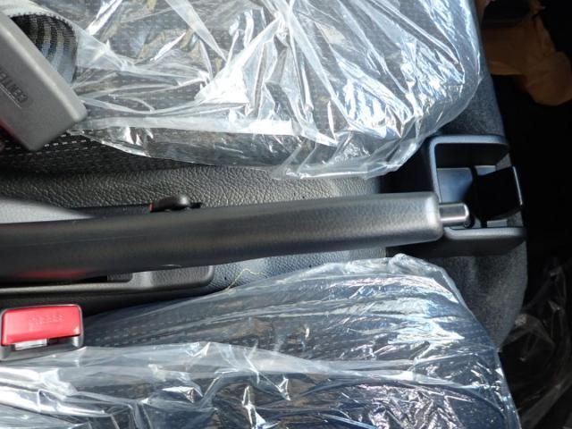 MITSUBISHI CANTER 2025 Image 31