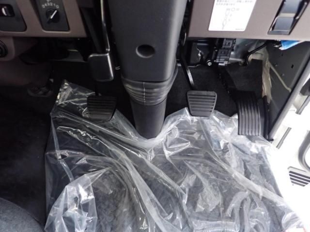 MITSUBISHI CANTER 2025 Image 31