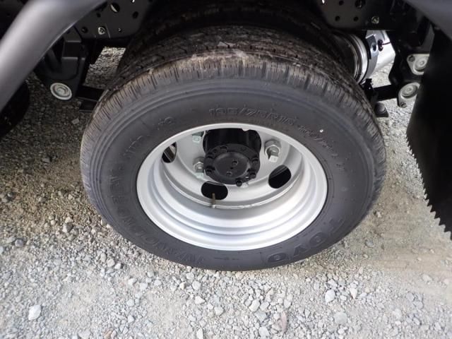 MITSUBISHI CANTER 2025 Image 31