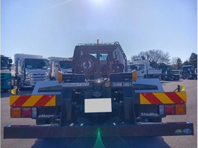 MITSUBISHI FUSOU FIGHTER 2024 Image 31