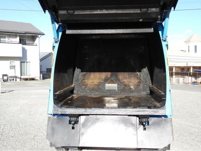 MITSUBISHI CANTER 2015 Image 31