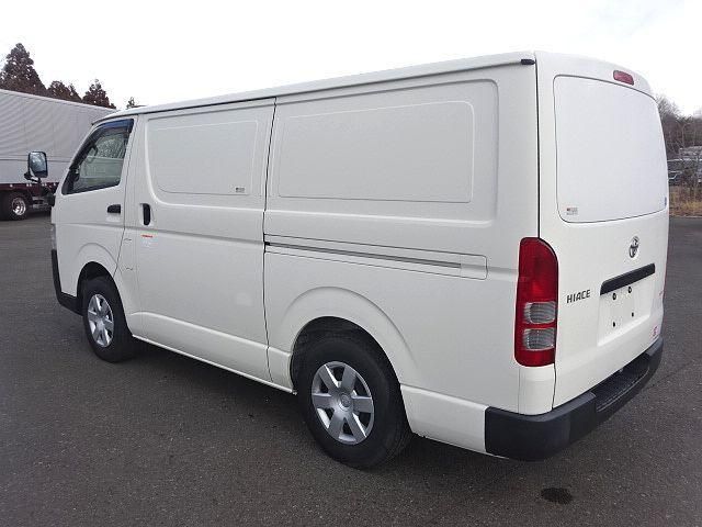TOYOTA HIACE 2019 Image 31