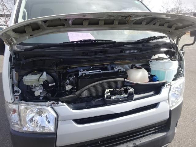 TOYOTA HIACE 2019 Image 31