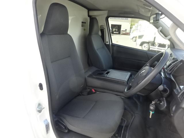 TOYOTA HIACE 2019 Image 31