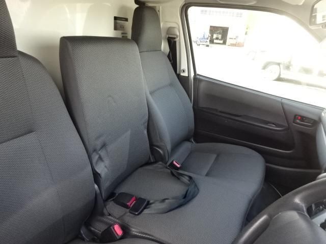 TOYOTA HIACE 2019 Image 31