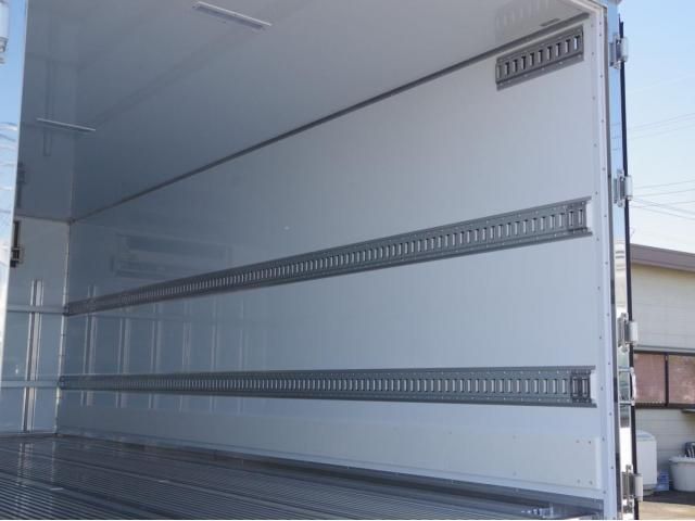 MITSUBISHI FUSOU FIGHTER 2025 Image 31