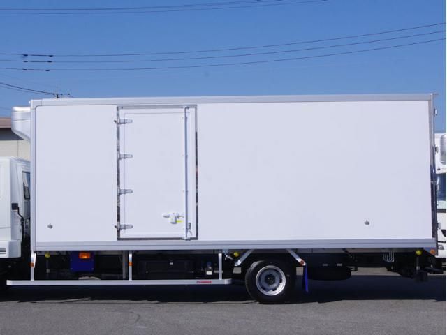 MITSUBISHI FUSOU FIGHTER 2025 Image 31