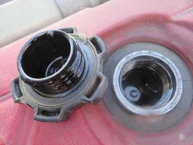 HINO DUTRO 2011 Image 31