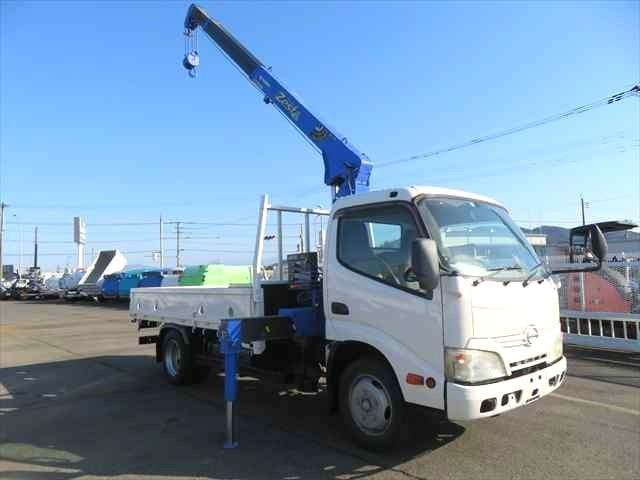 HINO DUTRO 2011 Image 31