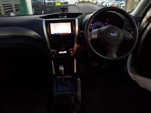 SUBARU FORESTER 2011 Image 31