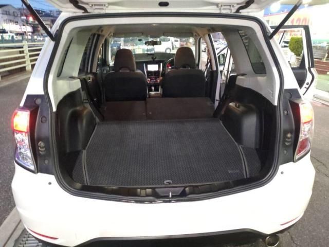 SUBARU FORESTER 2011 Image 31