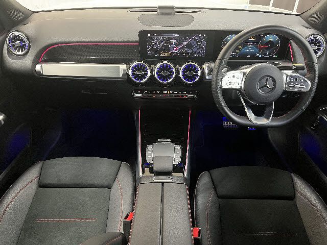MERCEDES BENZ GLB 2023 Image 31