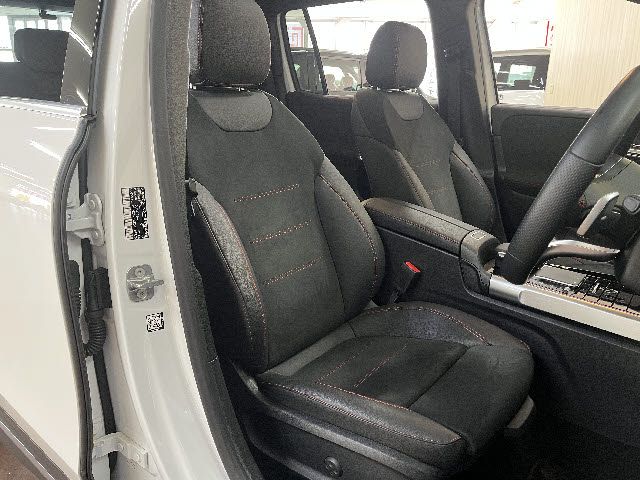 MERCEDES BENZ GLB 2023 Image 31