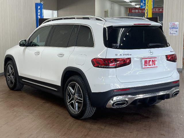 MERCEDES BENZ GLB 2023 Image 31