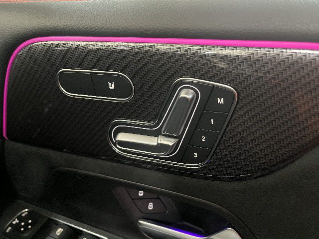 MERCEDES BENZ GLB 2023 Image 31