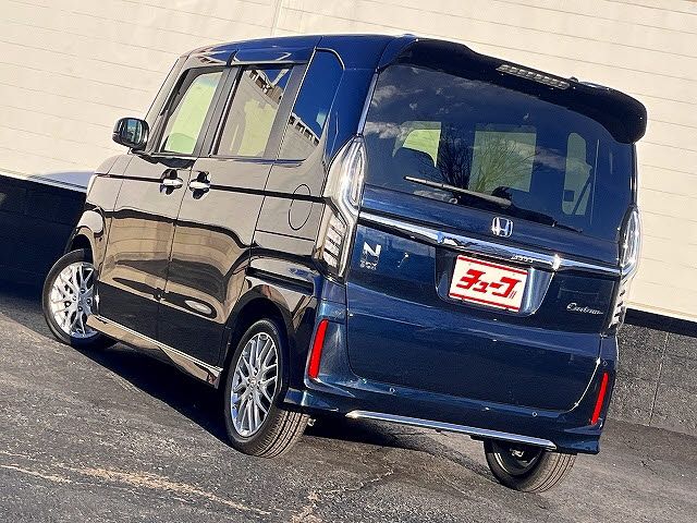 HONDA N BOX CUSTOM 2023 Image 31