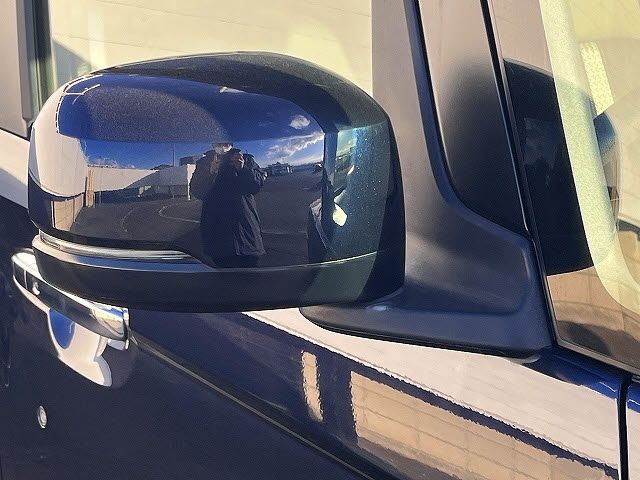 HONDA N BOX CUSTOM 2023 Image 31