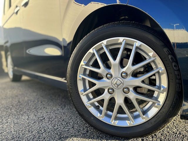 HONDA N BOX CUSTOM 2023 Image 31