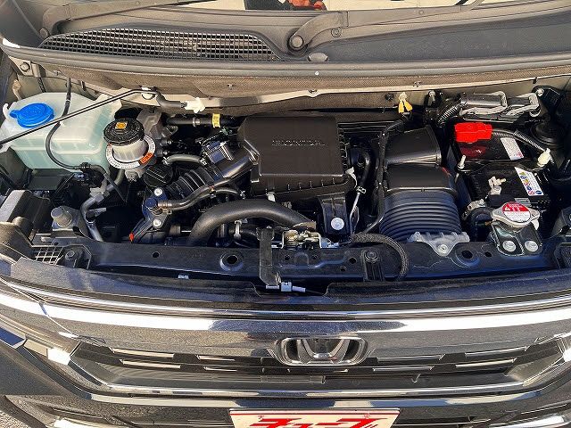 HONDA N BOX CUSTOM 2023 Image 31