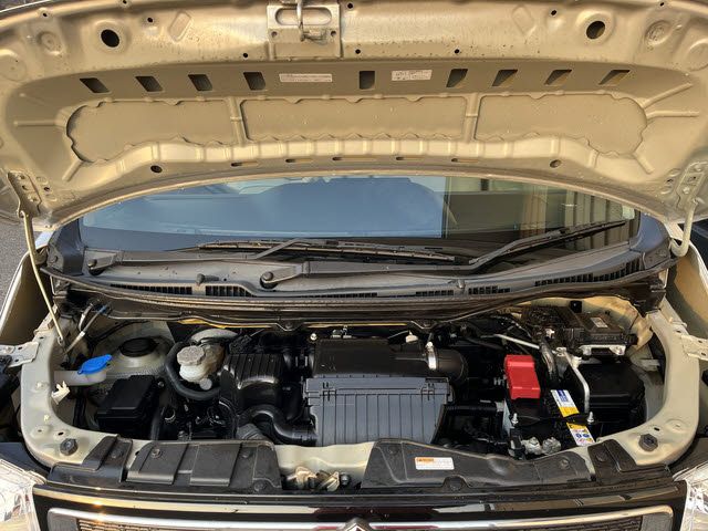 SUZUKI WAGON R 2021 Image 31