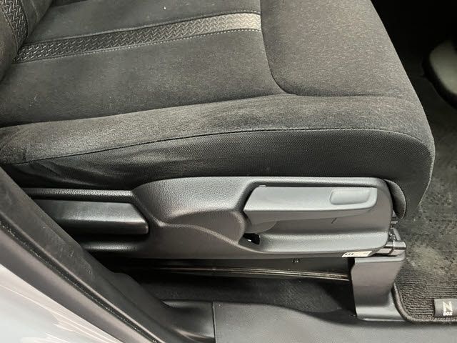 HONDA N BOX CUSTOM 2023 Image 31