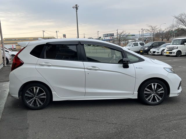 HONDA FIT HYBRID 2019 Image 31