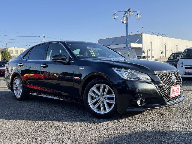 TOYOTA CROWN SEDAN HYBRID 2014 Image 31