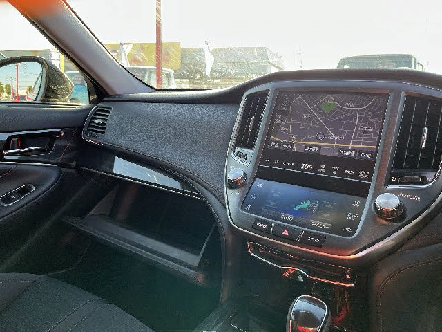 TOYOTA CROWN SEDAN HYBRID 2014 Image 31