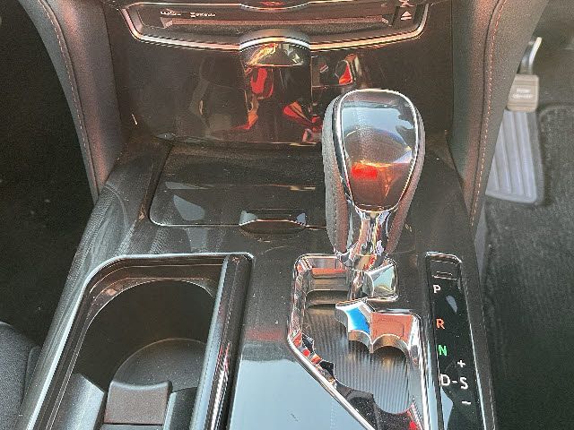 TOYOTA CROWN SEDAN HYBRID 2014 Image 31