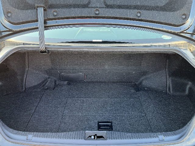 TOYOTA CROWN SEDAN HYBRID 2014 Image 31